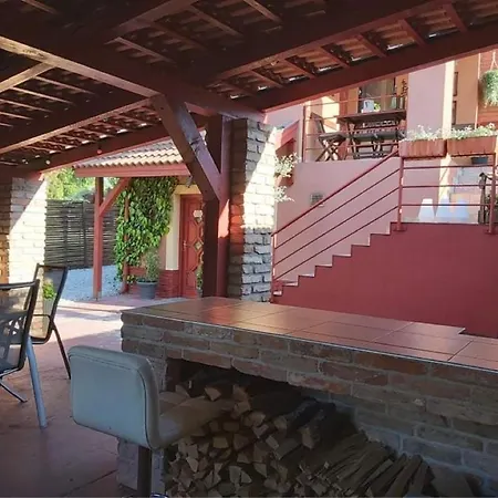 Nyirjes Casa de hóspedes 4*