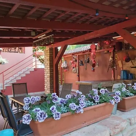 Nyirjes Vendeghaz Guest house Balassagyarmat