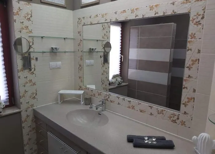 Гостевой дом Nyirjes Vendeghaz 4*